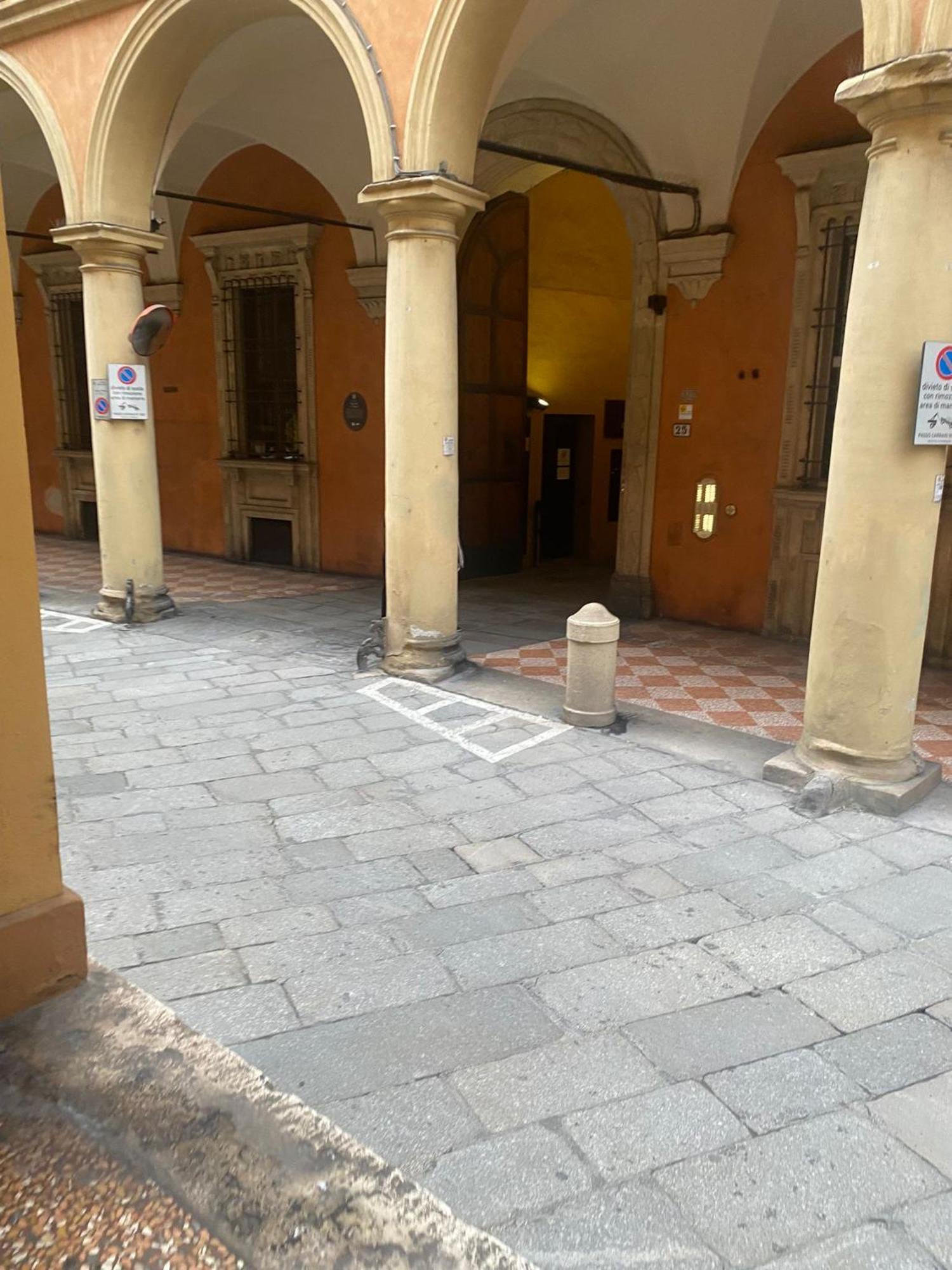 Palace '700 Rooms And Suites Bologna Esterno foto